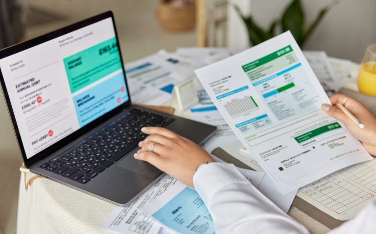 E-Fatura ve E-Defter: Dijital Dönüşümde İlk Adımlar
